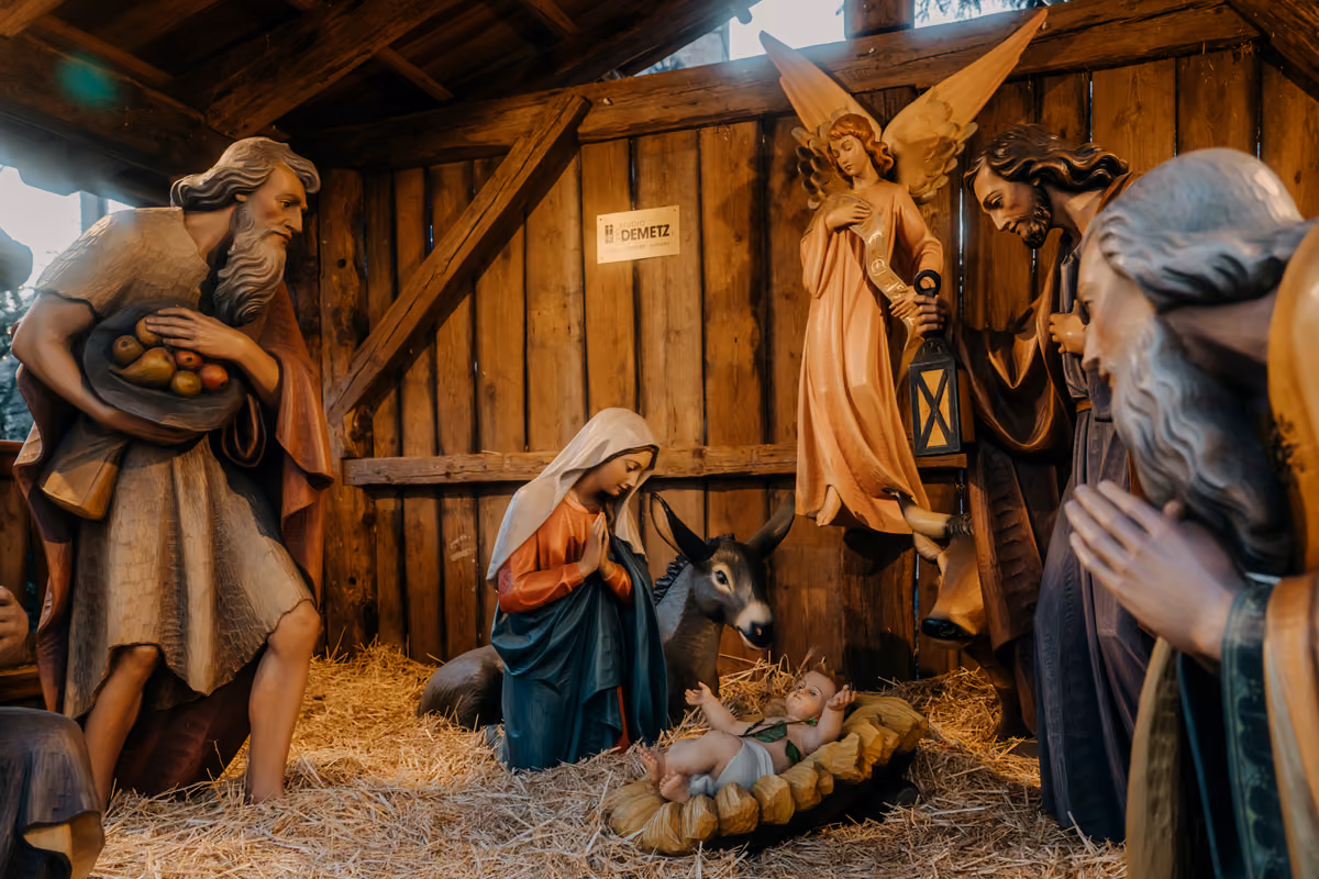 Il tradizionale presepe troverà ancora in Piazza Municipio