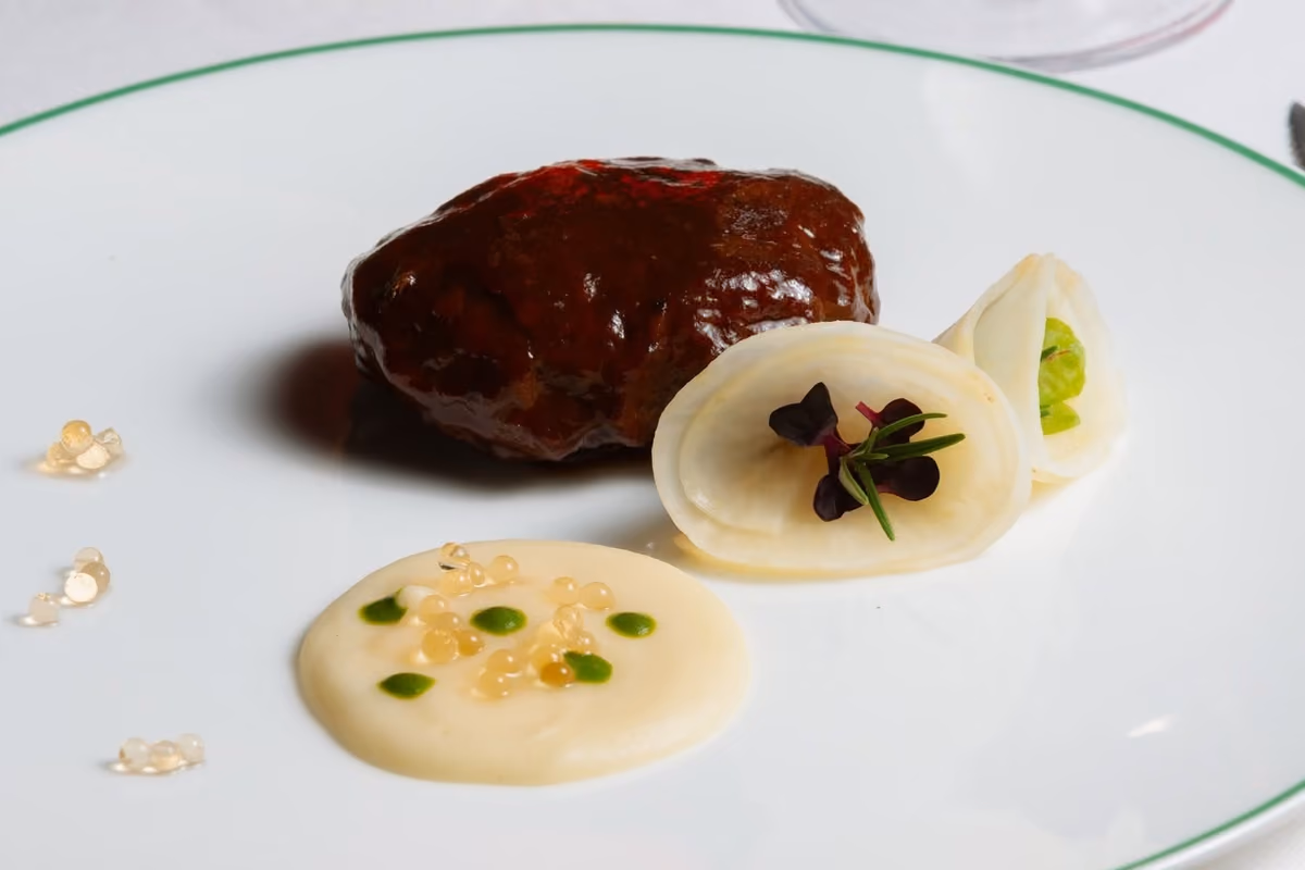 Una vita in sala, da tre anni chef di un fine dining: la curiosa storia di Giuseppe Privitera