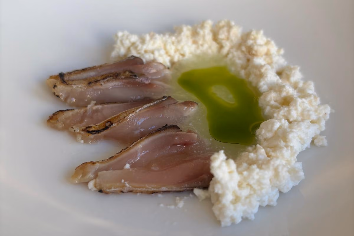 Sui Nebrodi due giovani chef raccontano il Mediterraneo attraverso un menu “verticale”