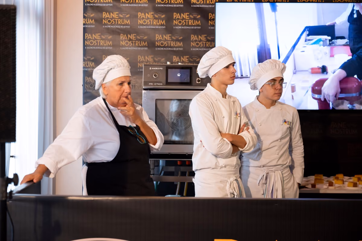 Quali sono le 20 pizzerie simbolo delle Marche? La selezione premiata a Pane Nostrum
