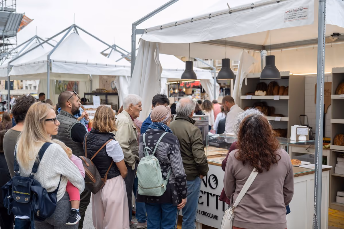 Quali sono le 20 pizzerie simbolo delle Marche? La selezione premiata a Pane Nostrum