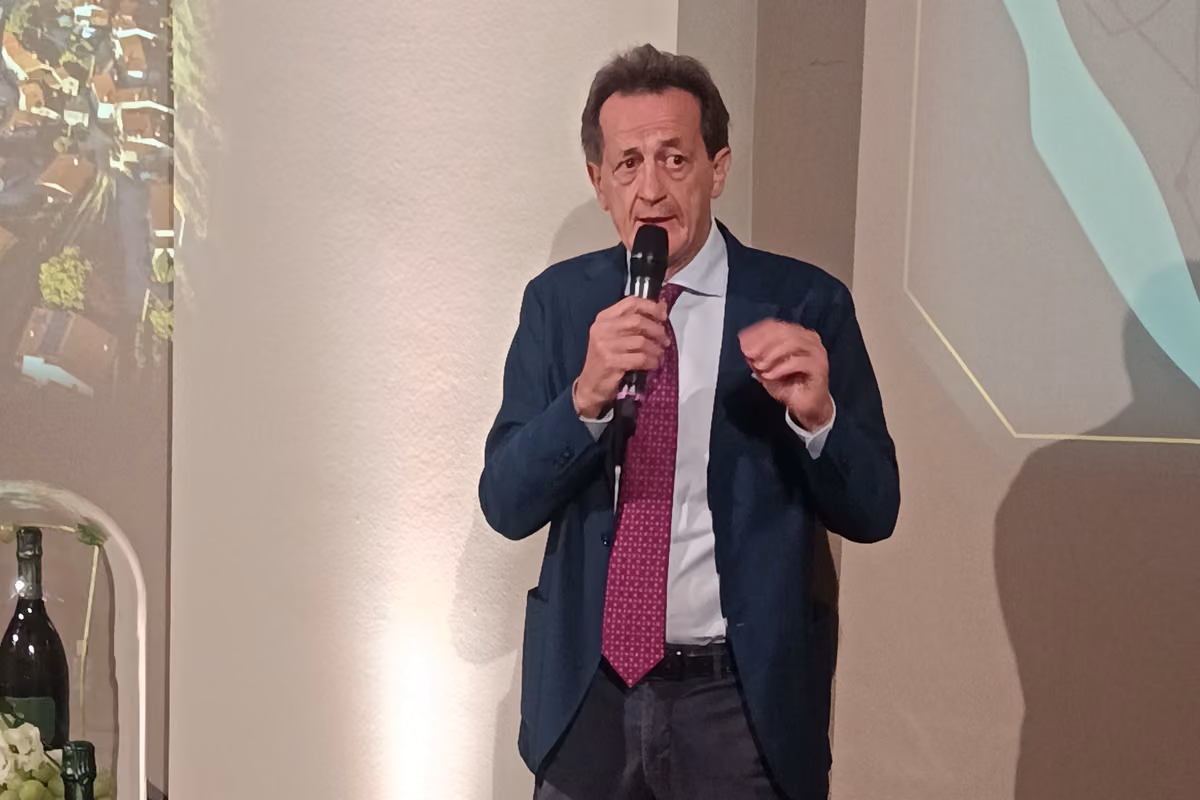 Sei mesi sui lieviti per il nuovo Prosecco Valdobbiadene di Ruggeri: come nasce Revén