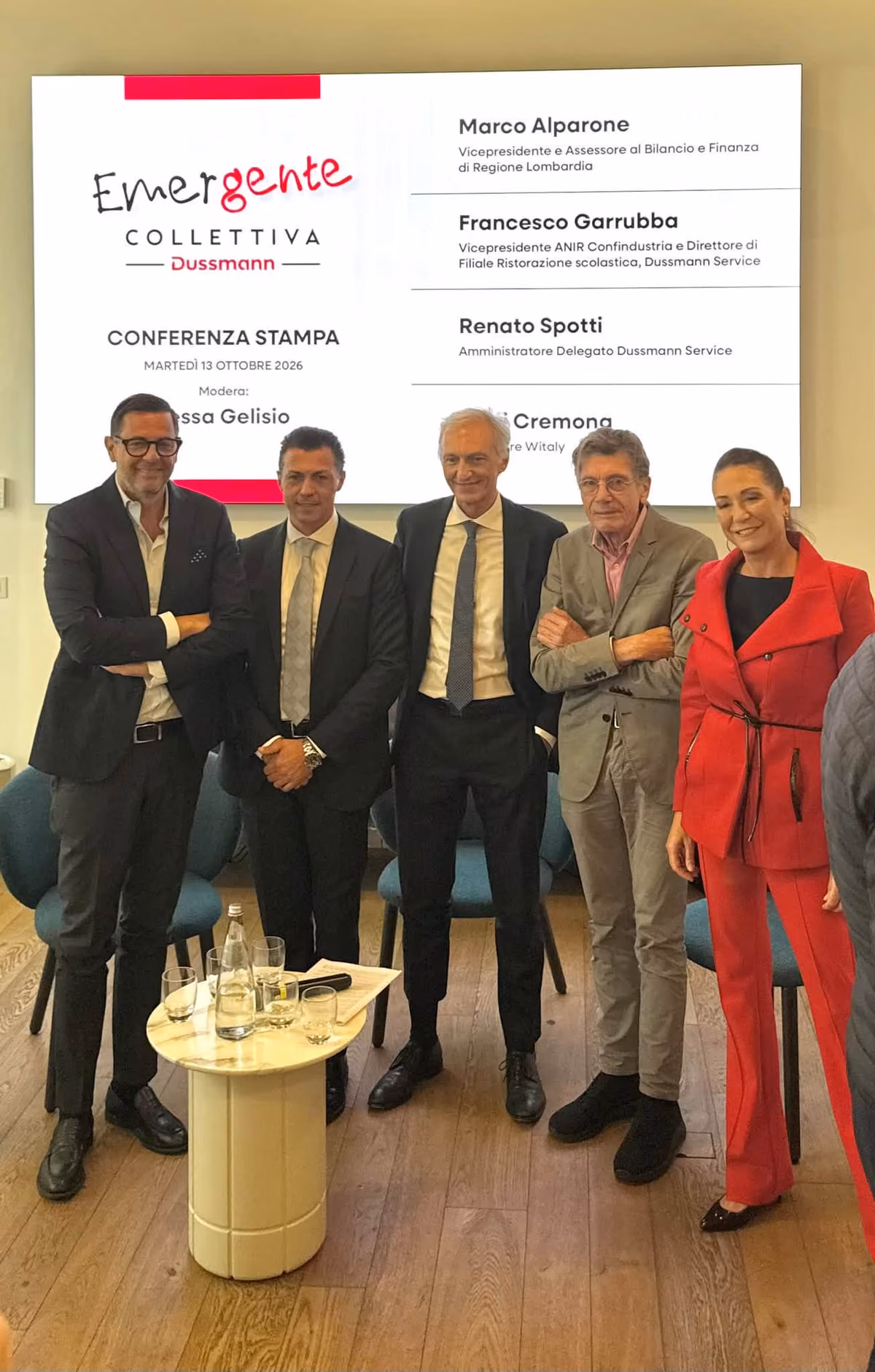 Un momento della conferenza stampa di presentazione di EmerGente Collettiva, l'iniziativa di Dussmann Service