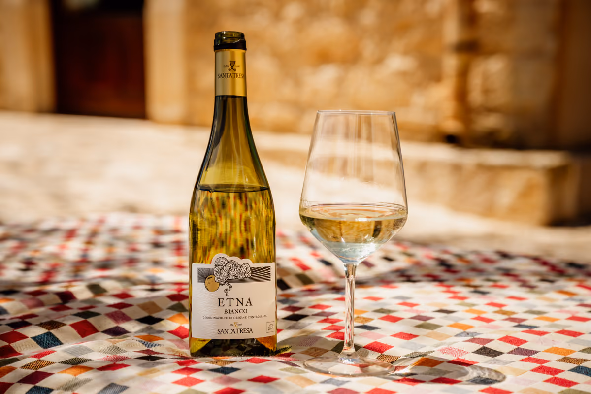 L'Etna Bianco Doc di Santa Tresa