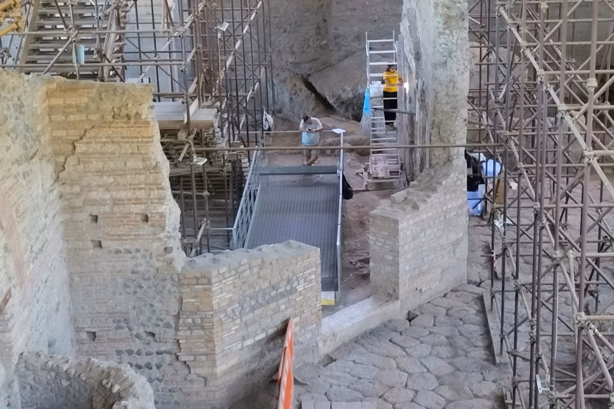 Alle pendici del Vesuvio, dove il vino racconta 2.500 anni di storia