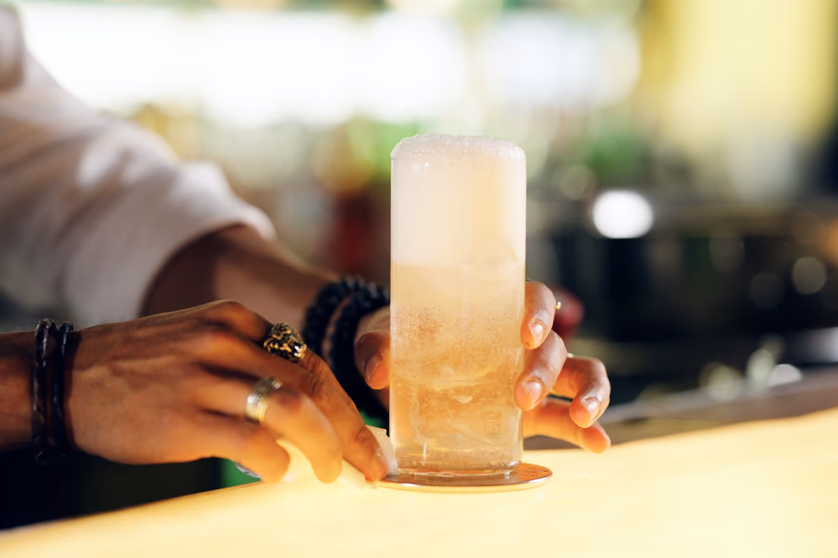 L'arte di creare un cocktail originale: cosa conta davvero oltre alla creatività