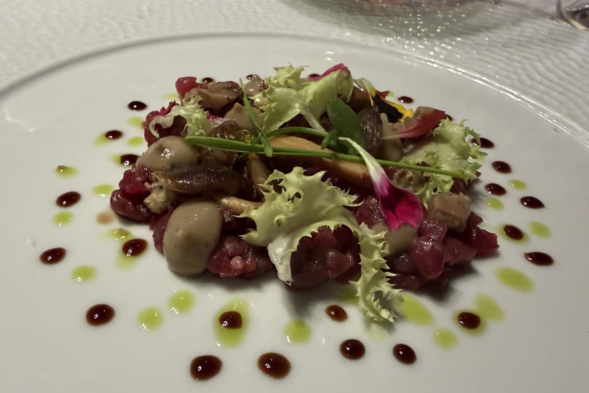 Da Ostaria e Metodo, carni pregiate e salumi sfidano la tradizione marinara di Siracusa
