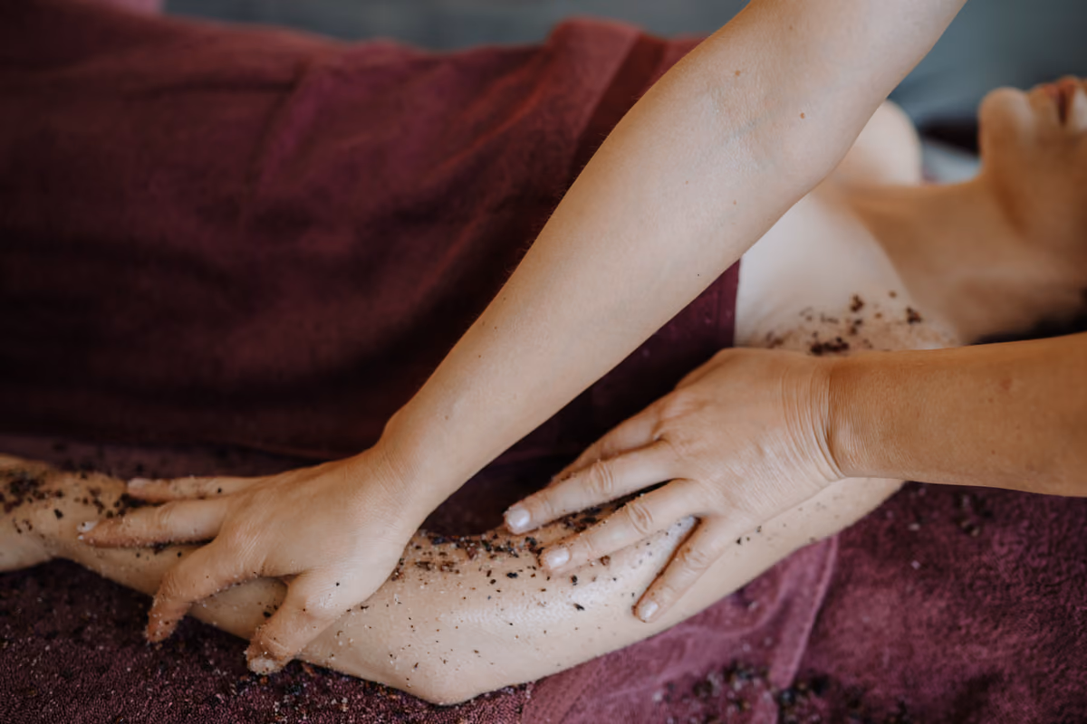 Dopo la vendemmia, l'uva finisce anche nella Spa: dove provare la vinoterapia