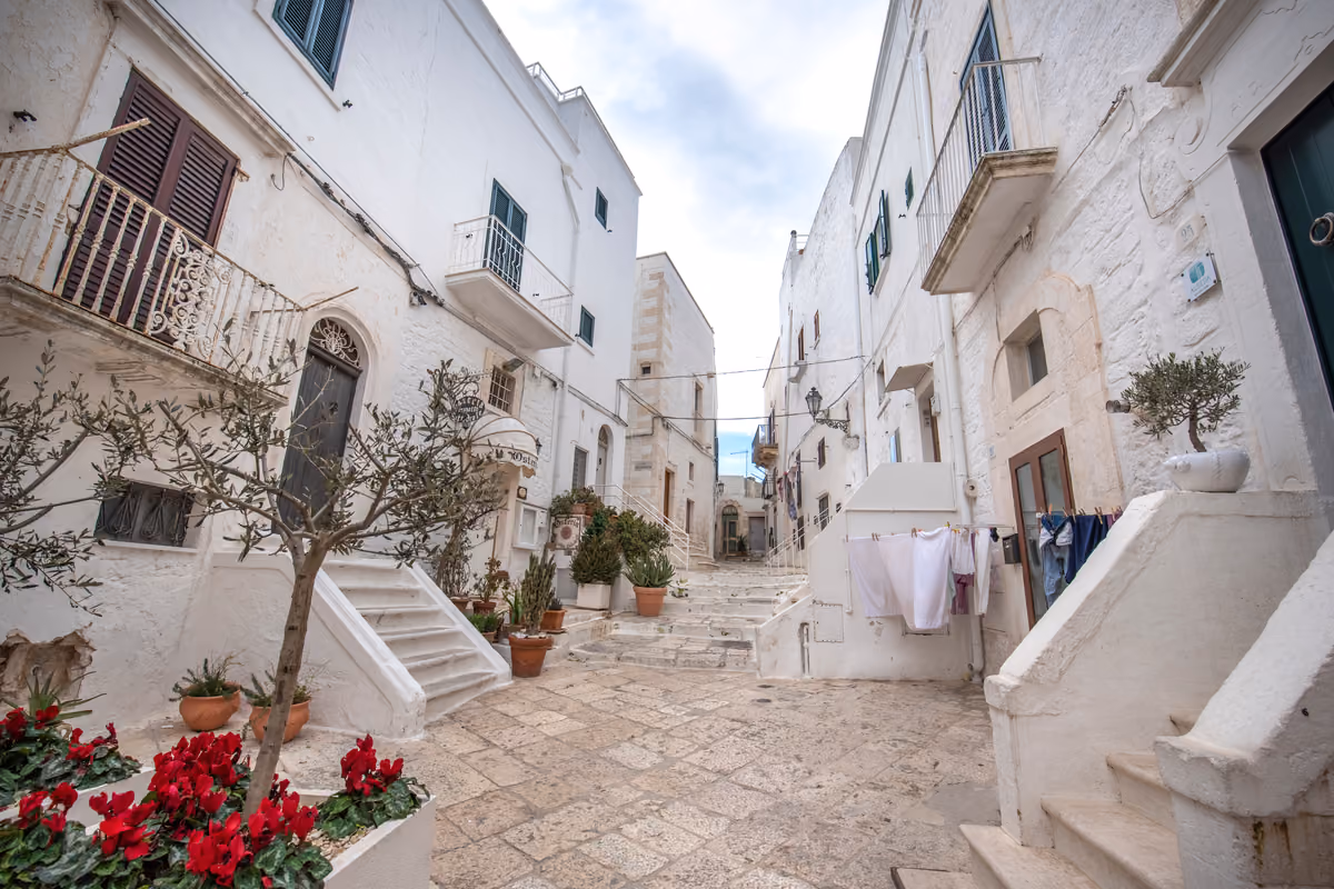 a Puglia affida ai Comuni strumenti per regolare le locazioni turistiche