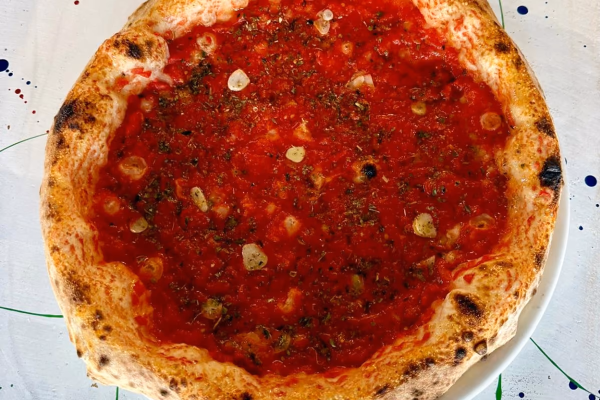 La pizza Marinara di Simone Zullo, che seduce la clientela di Sydney