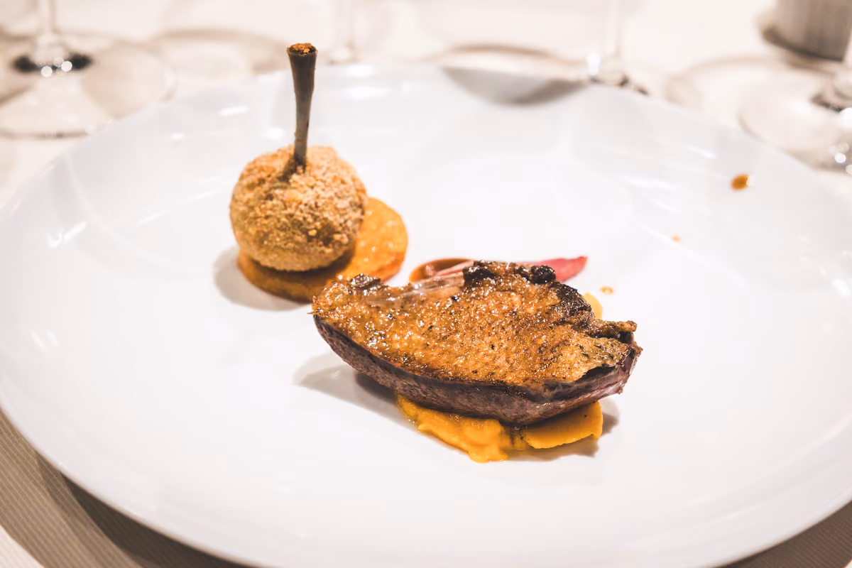 Piccione, il suo lollipop e zucca in abbimaneto a Krug Rosé 29ème Édition