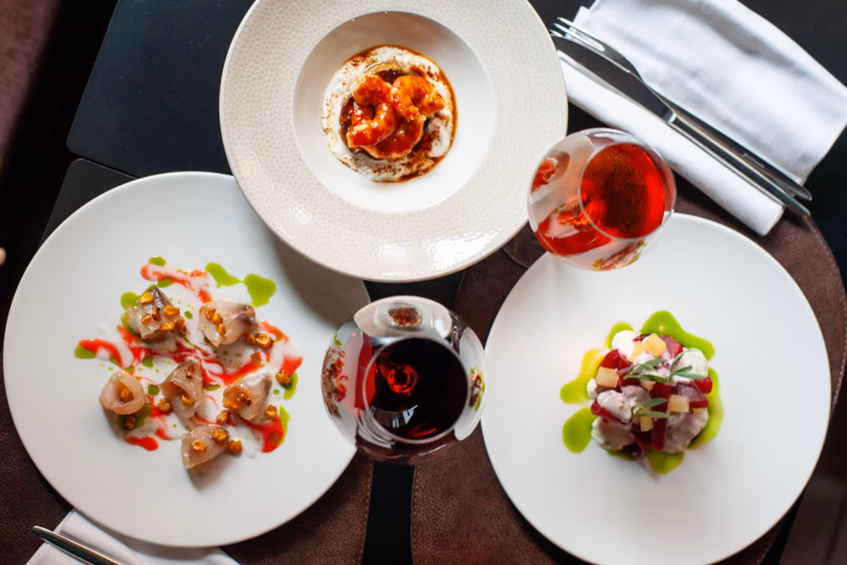 A Venezia un'osteria diventa “anfibia”, ma solo per poco: il pop-up fra terra e mare