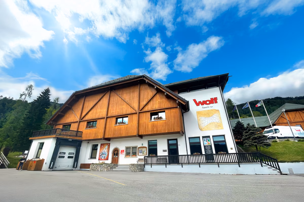 Lo stabilimento Wolf Sauris di Sauris di Sotto (Ud)