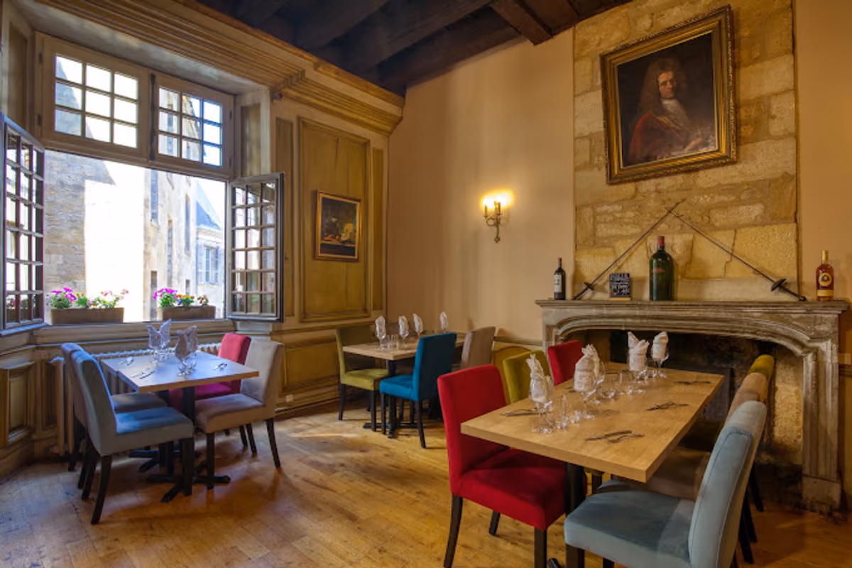 In Francia c'è una città medievale che è anche una capitale della gastronomia