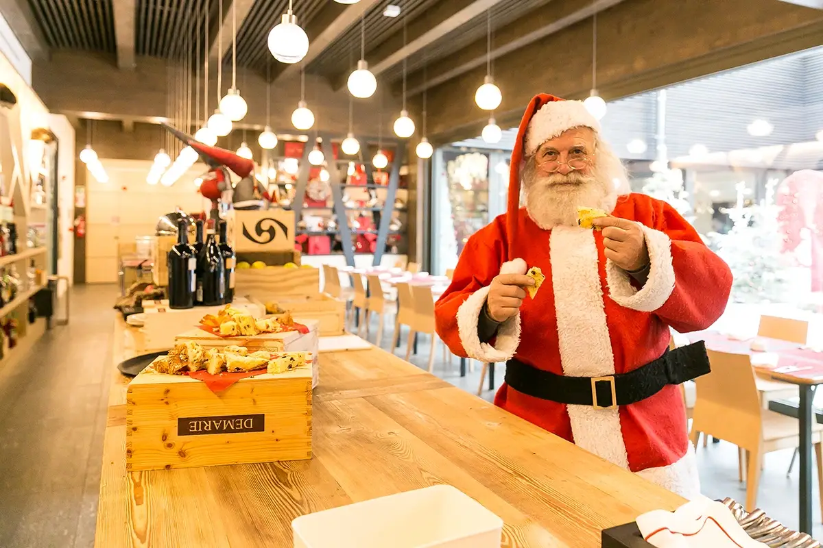 Controllo qualità da Mirtillo Rosso Perché aspettare il 25 dicembre? Tre alberghi in cui il Natale è tutto l'anno