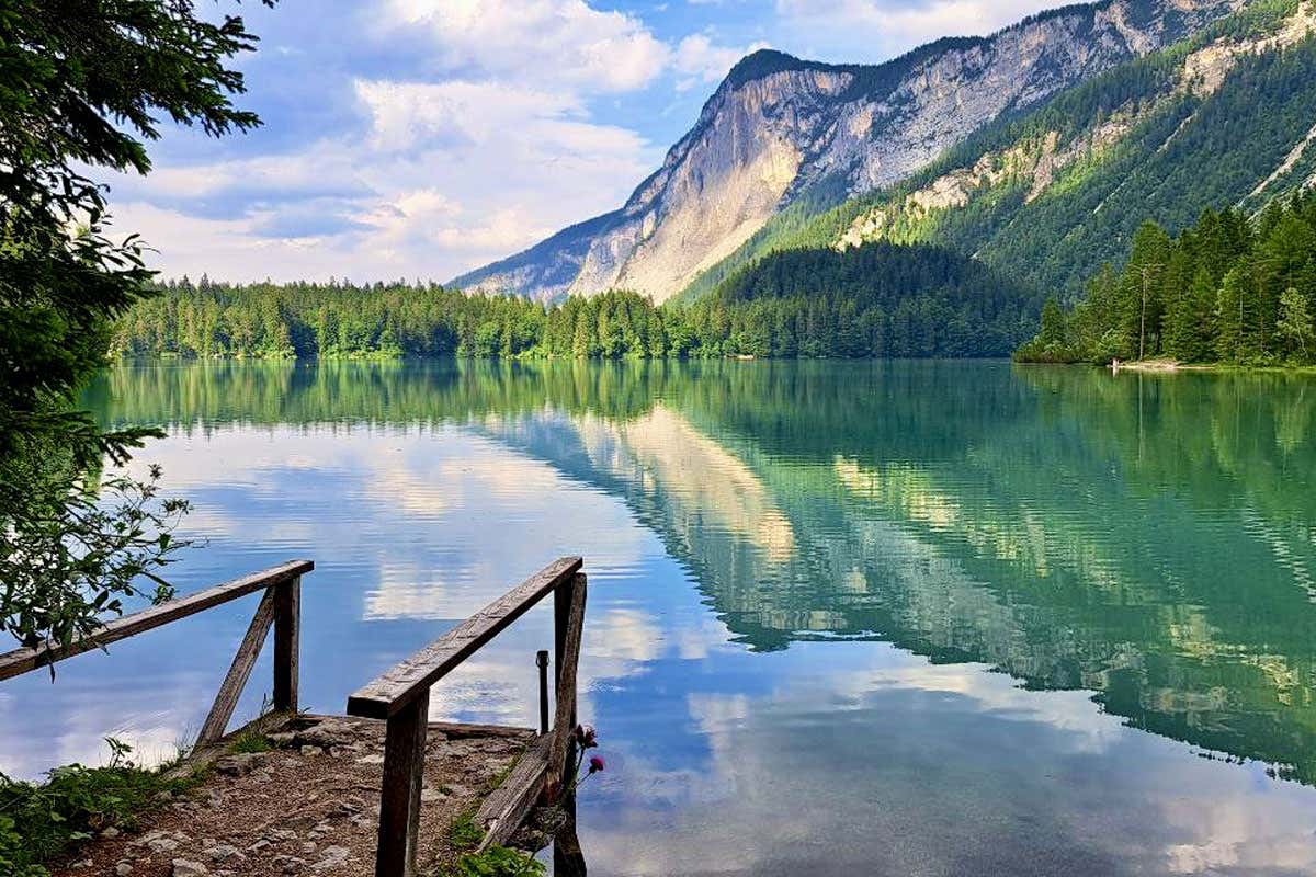 C’è una valle tra rovine ancestrali e silenzi inquieti, in cui la Mela Dop affascinò Sissi C’è una valle tra rovine ancestrali e silenzi inquieti, in cui la Mela Dop affascinò Sissi