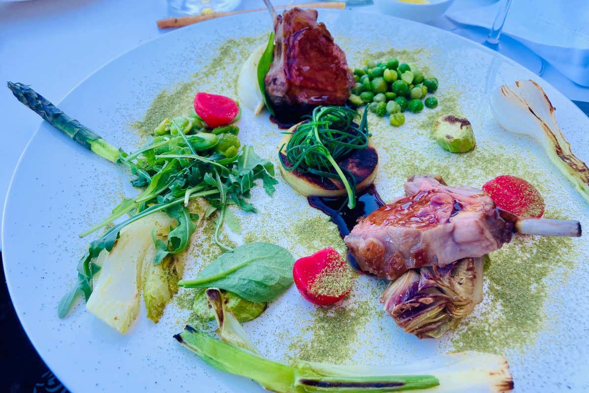 Hotel Windsor, sulla spiaggia di Laigueglia tra design e arte