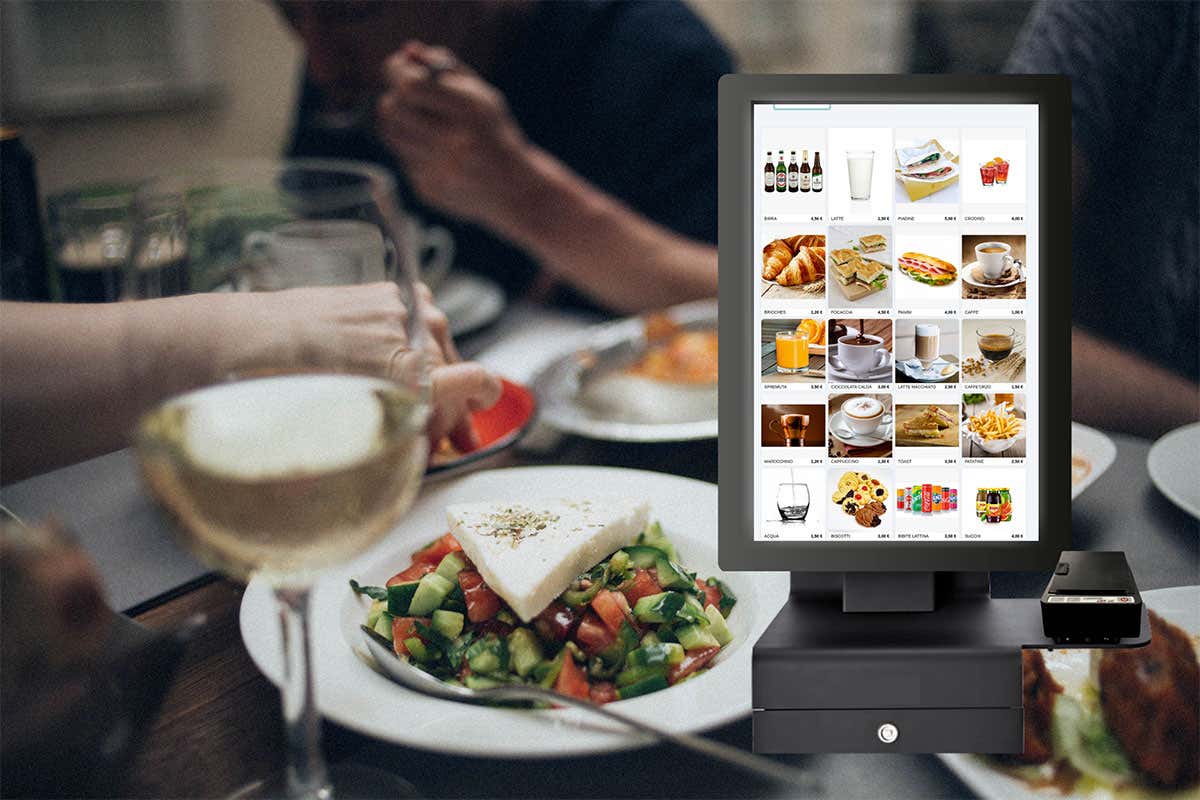 CEI System, il Totem Touch Screen che rivoluziona il punto cassa CEI System, il Totem Touch Screen che rivoluziona il punto cassa