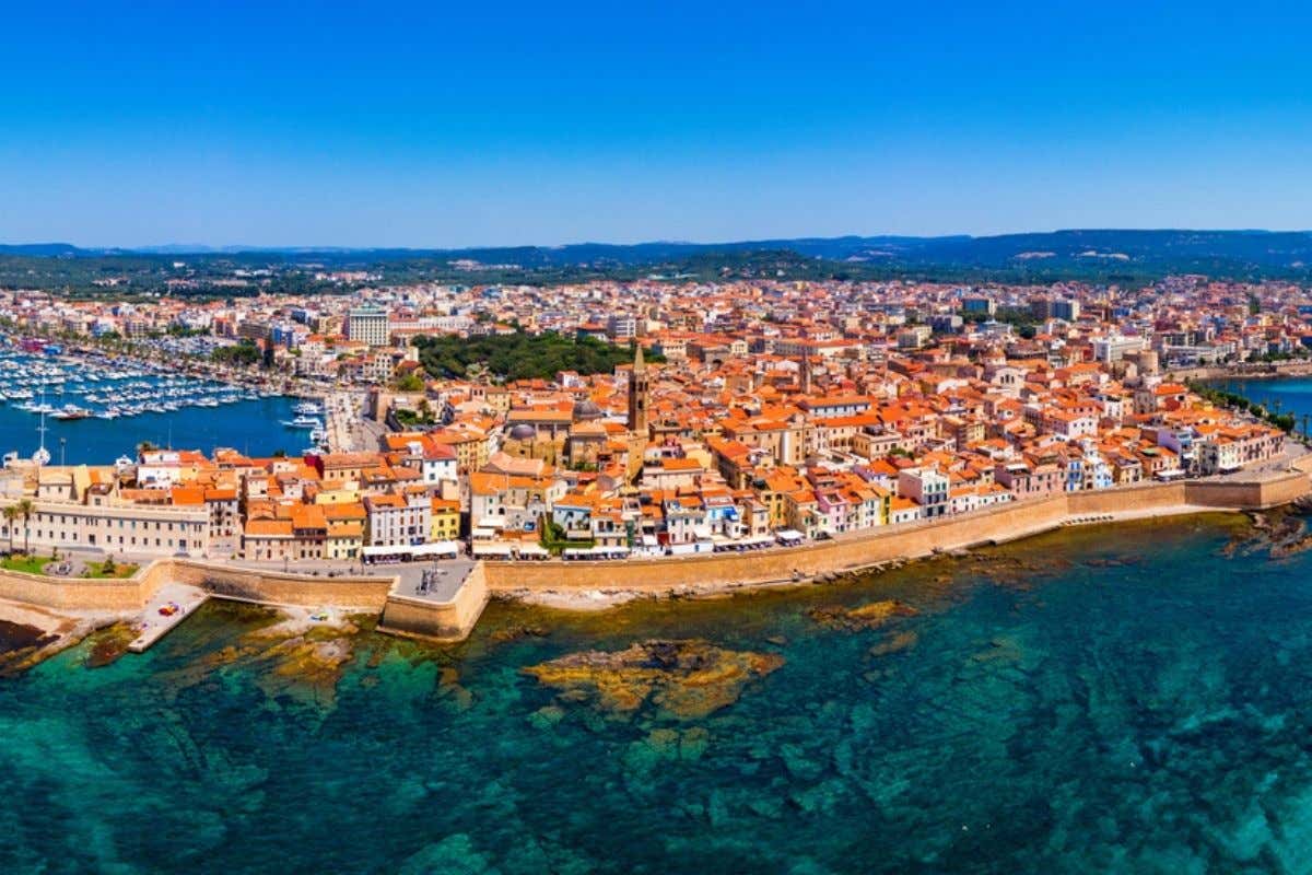 Il punto sul presente e il futuro del turismo di Alghero a “Placalguer” Il punto sul presente e il futuro del turismo di Alghero a “Placalguer”