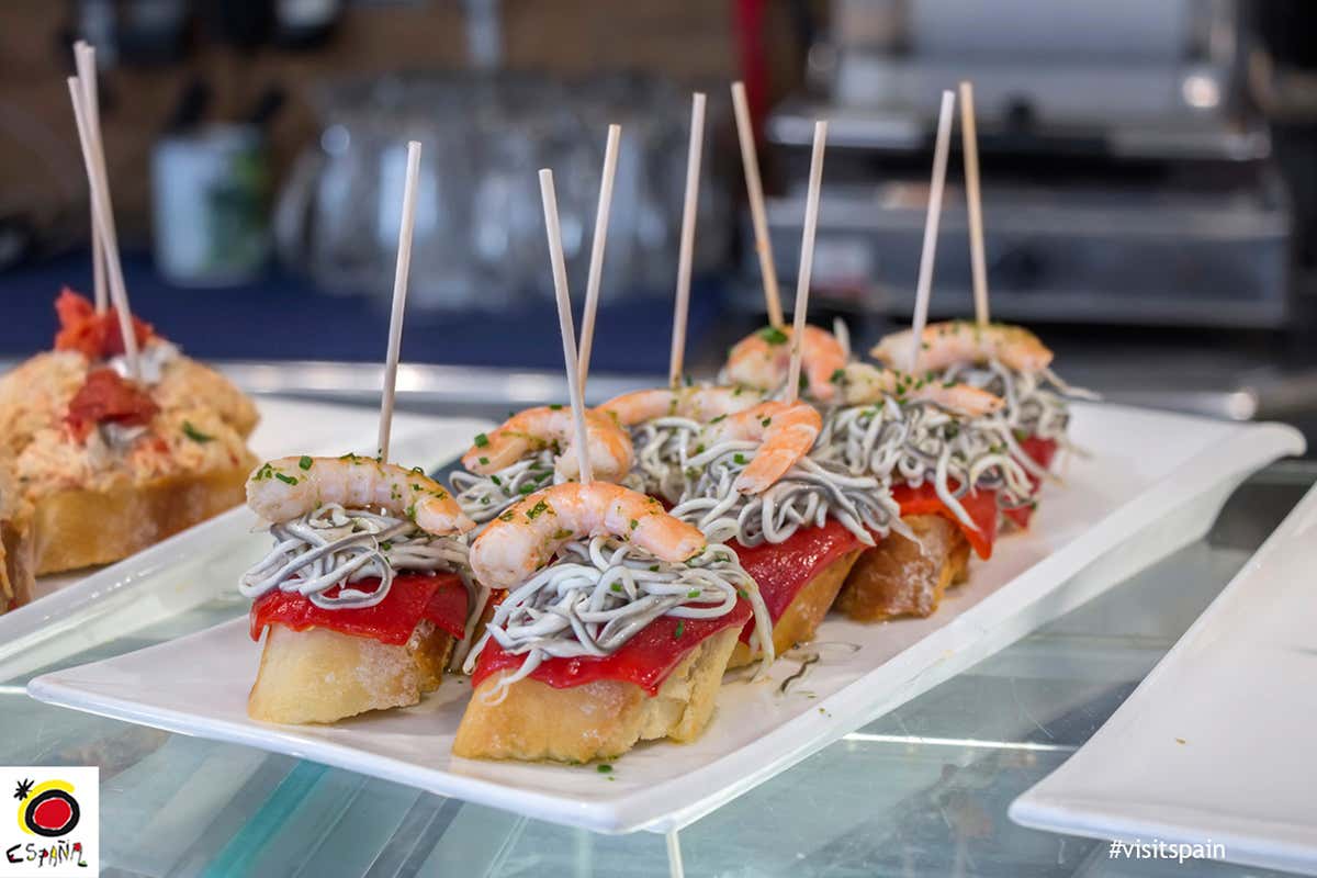 Pintxos Cammino di Santiago, in marcia anche la gola con il passaporto gastronomco