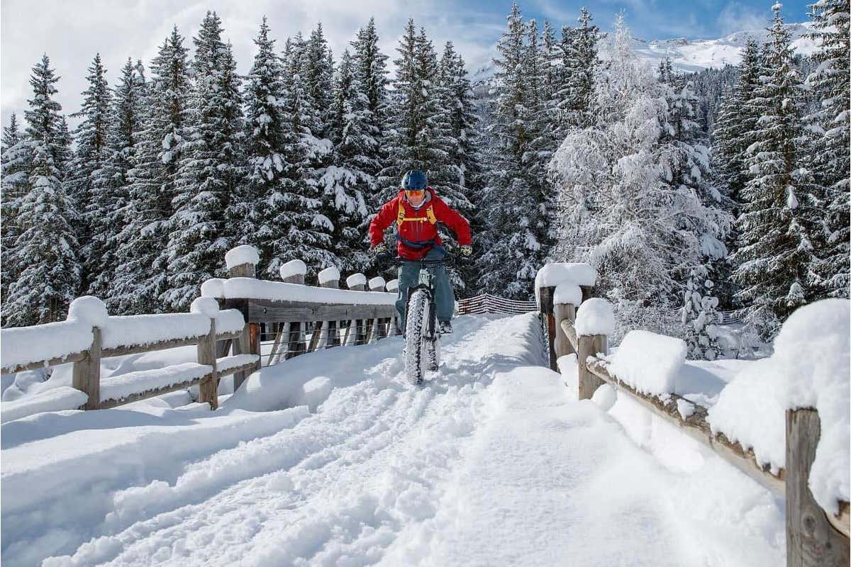 Bormio in biciletta sulla neve