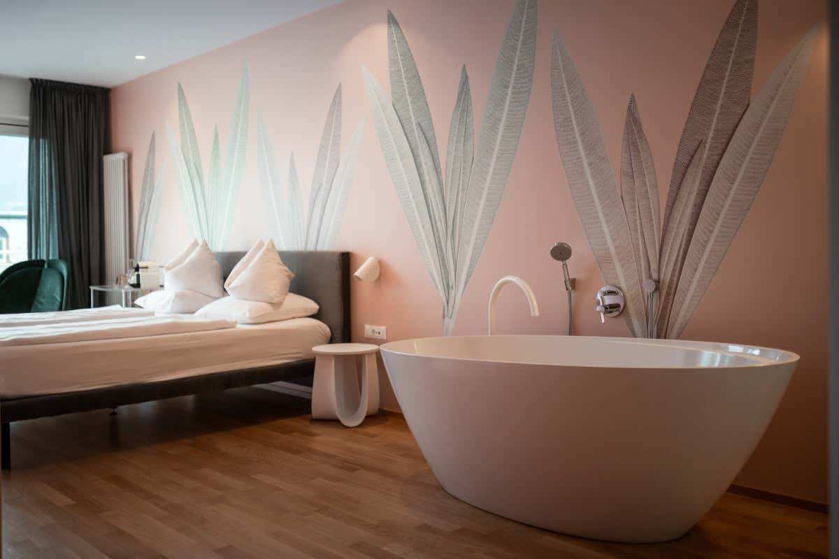 Weekend di primavera tra design e fiori? Nella nuova suite all’Imperialart Merano