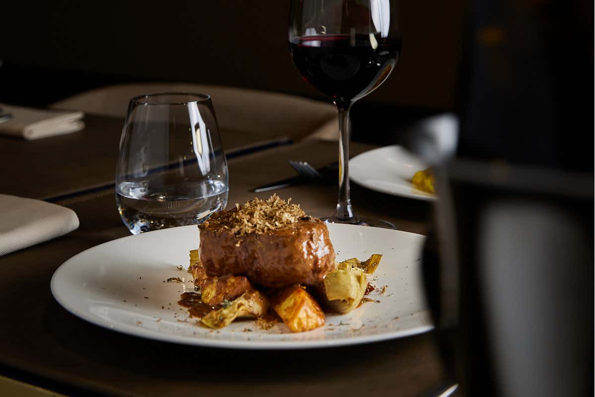 Usciamo a cena? Da Pyt a Milano per vivere l'esperienza del dinner show