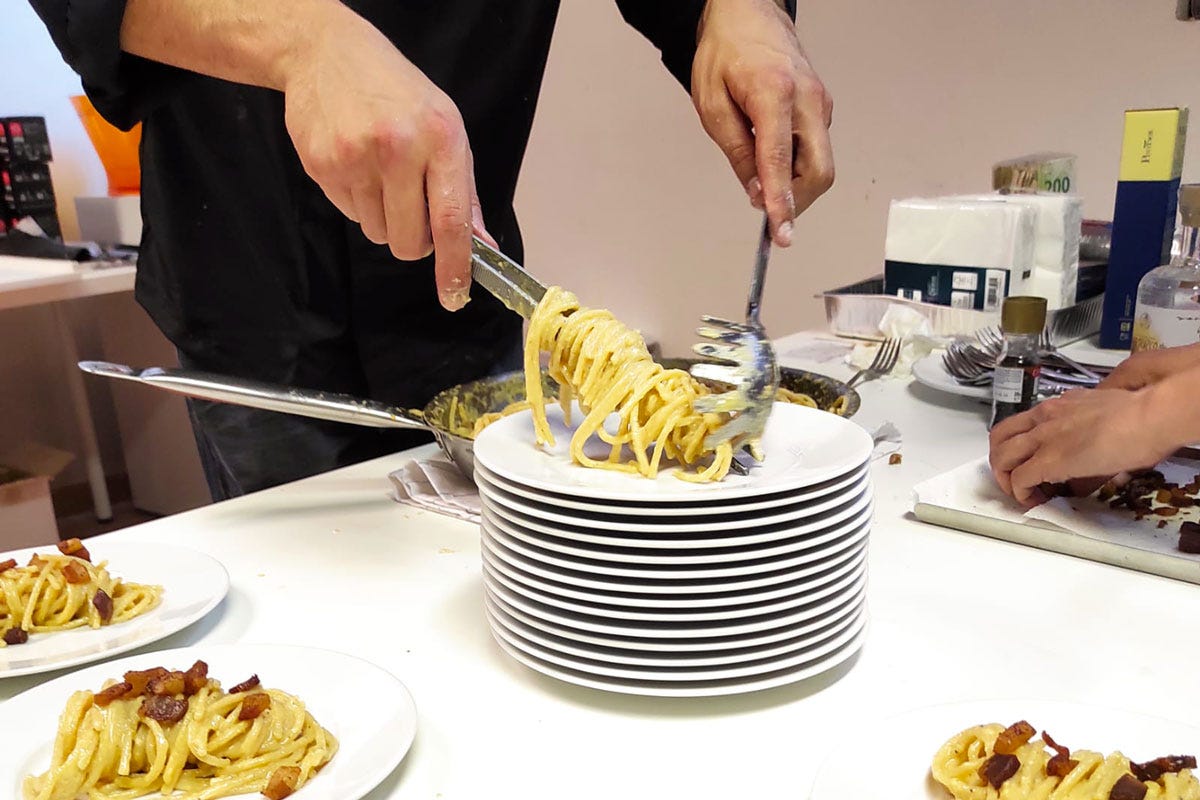 La carbonara è americana: lo svela l'Università della Cucina Italiana