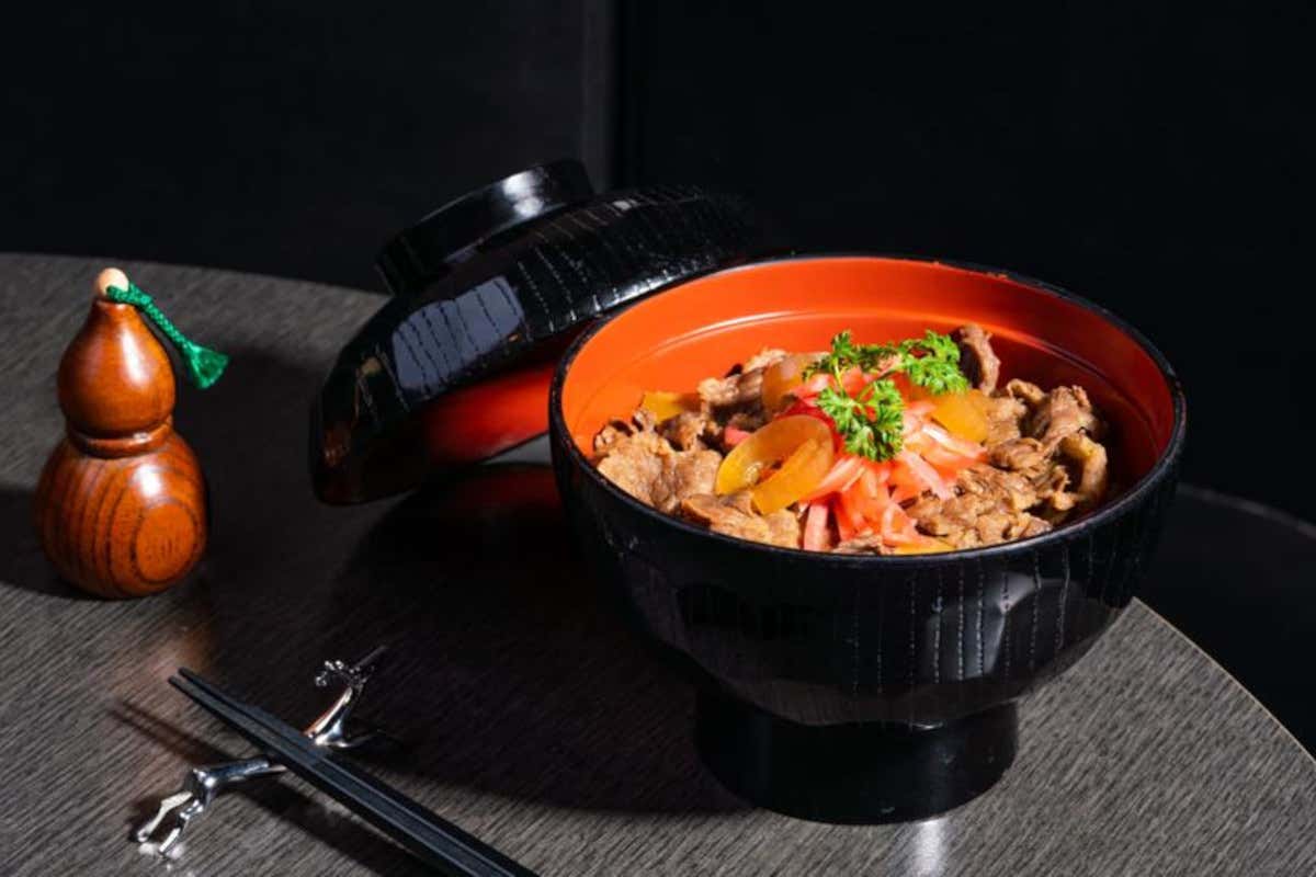 Hidagyu Don Da Taki Roma un intero menu di cucina giapponese a base dell'autentica carne Wagju