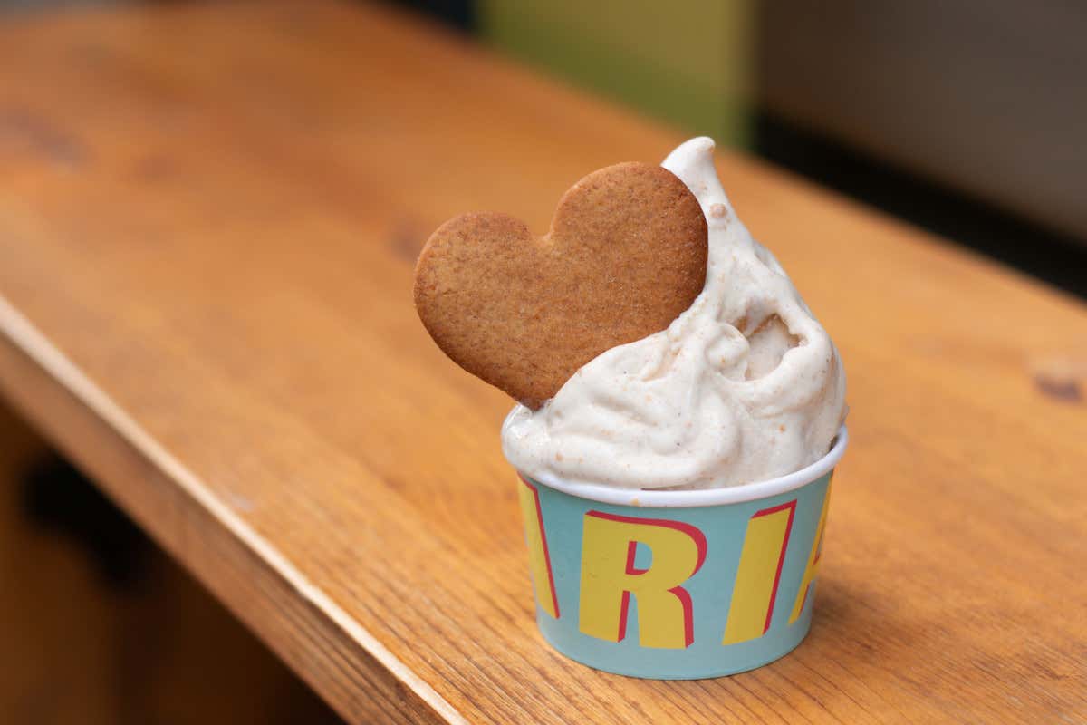 Tim Burton in cucina: ecco i piatti e dolci ispirati al regista nei locali di Torino