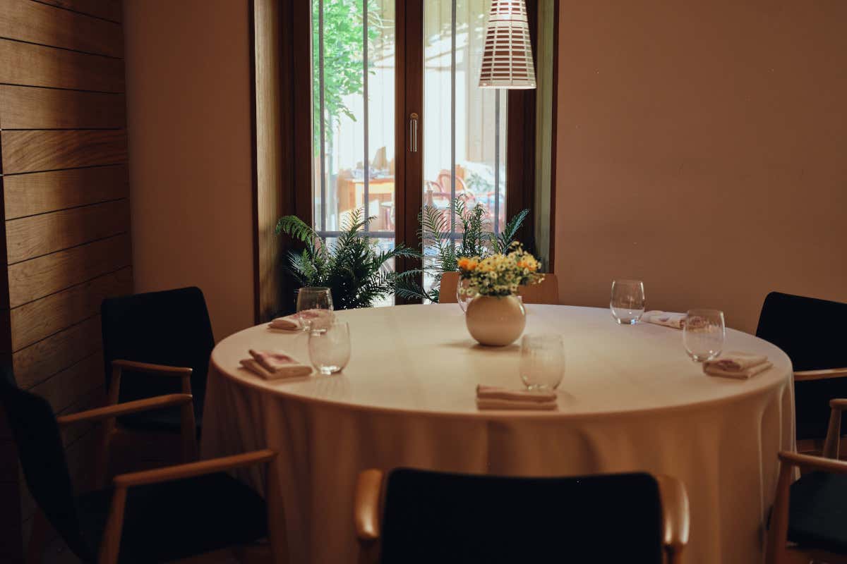 Mise en place. Foto: Foto Suzan Gabrijan Hiša Franko, la Slovenia da due stelle Michelin