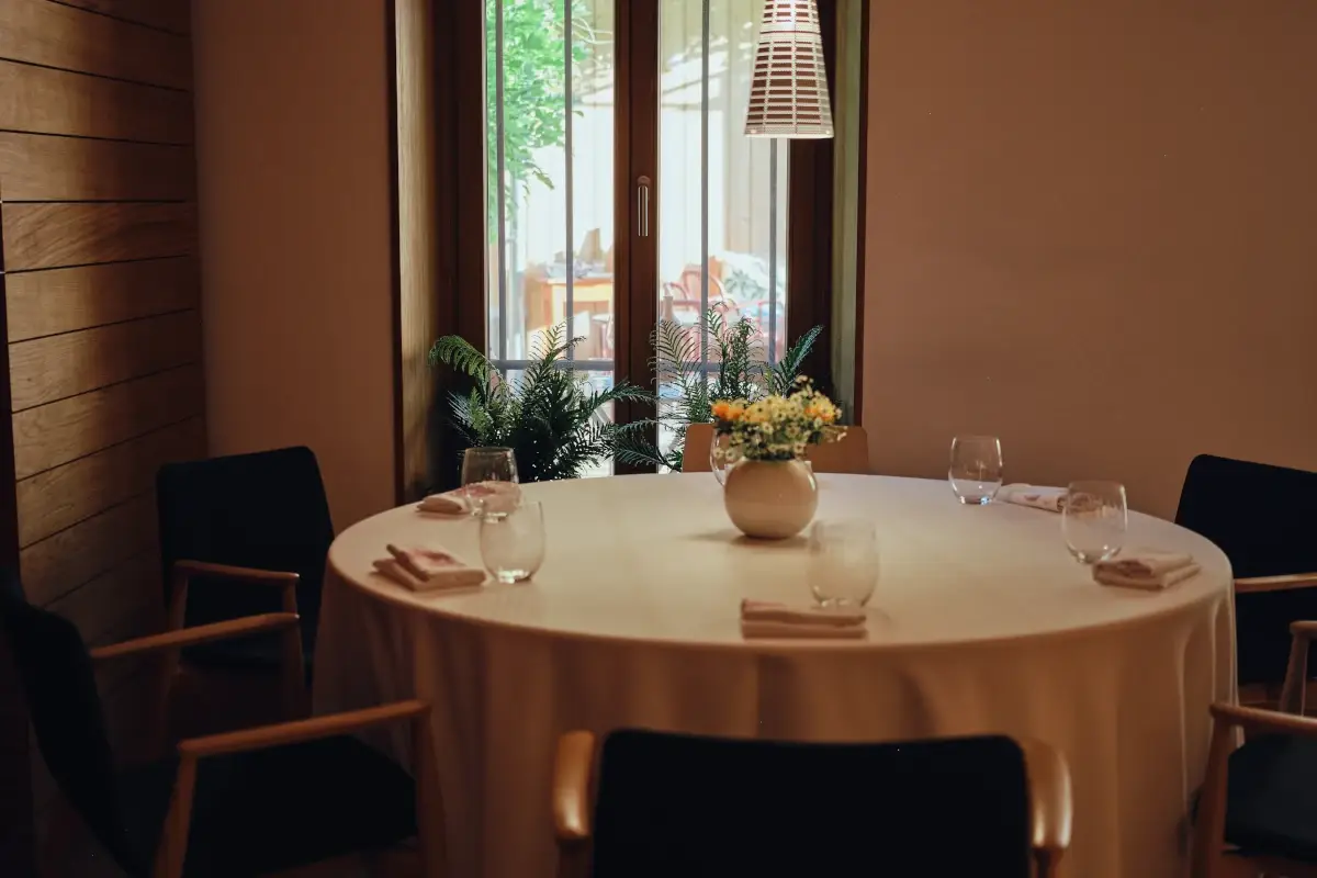 Mise en place. Foto: Foto Suzan Gabrijan Hiša Franko, la Slovenia da due stelle Michelin