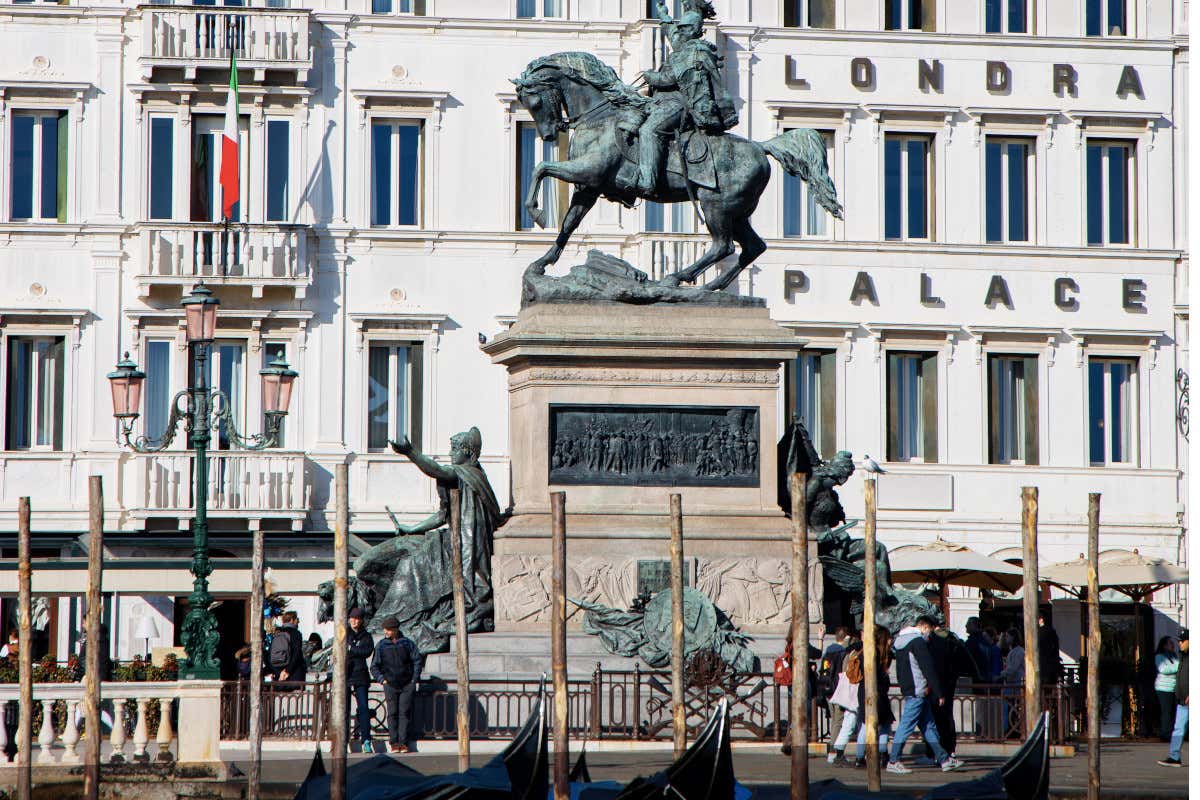 Londra Palace Venezia, antico e nuovo salotto in Riva degli Schiavoni