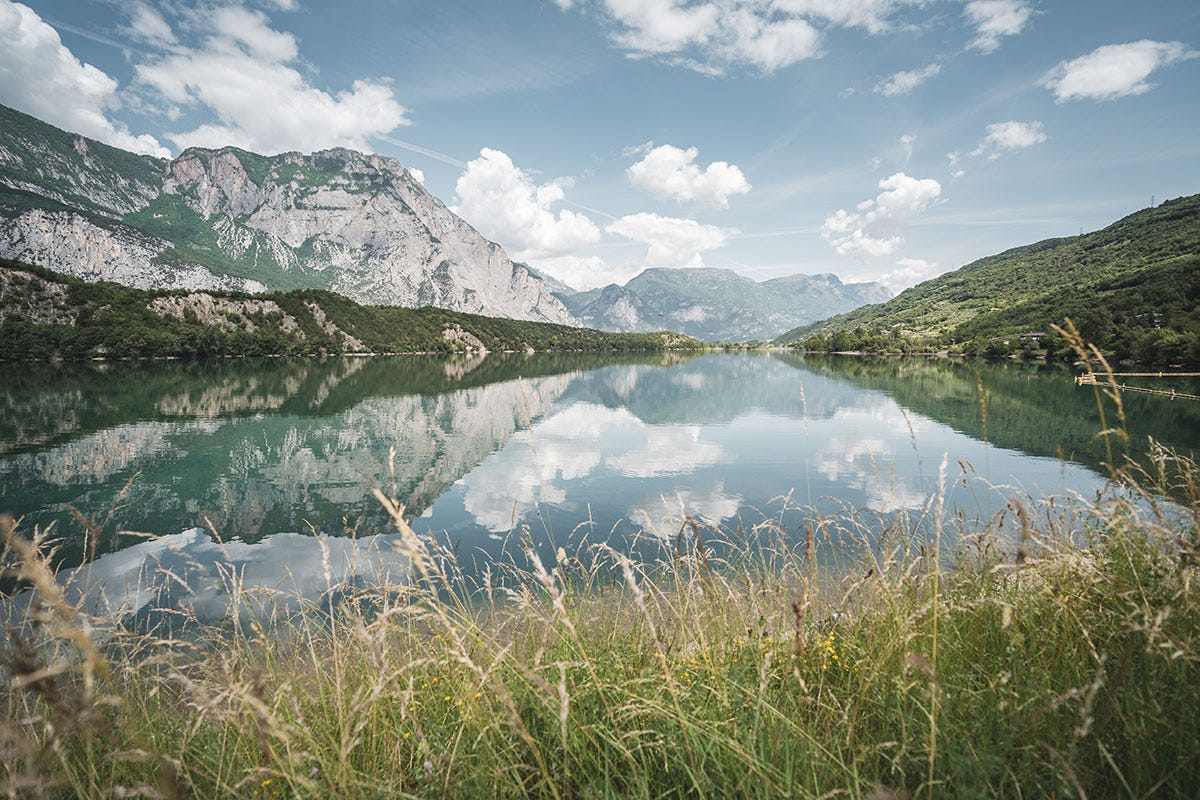 Lago di Cavedine. Foto: APT Garda Dolomiti SpA Tra laghi e montagne: alla scoperta del Grada trentino