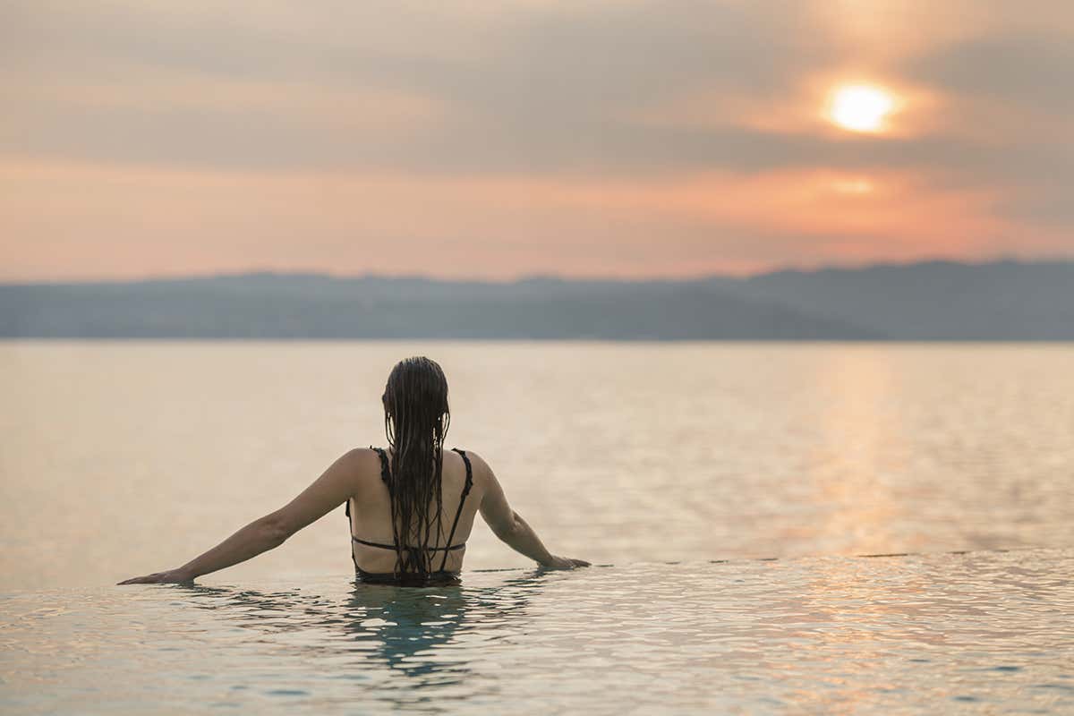 Terme di Sirmione è un’industria dell’acqua e del turismo Terme di Sirmione, i paradiso del benessere vista lago Terme di Sirmione è un’industria dell’acqua e del turismo Terme di Sirmione, i paradiso del benessere vista lago