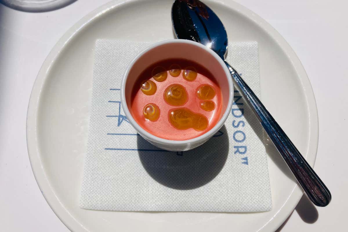 Hotel Windsor, sulla spiaggia di Laigueglia tra design e arte