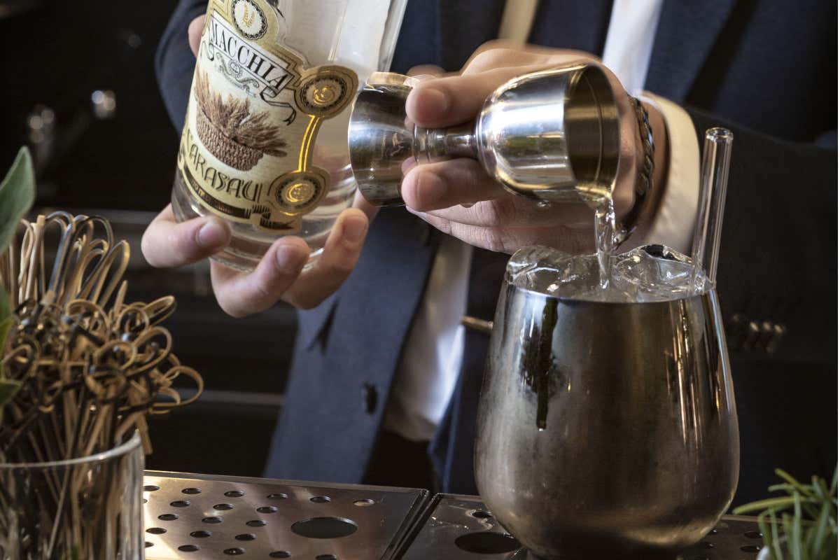 Cena da Frades, il ristorante cocktail bar di Milano dove tutto parla sardo