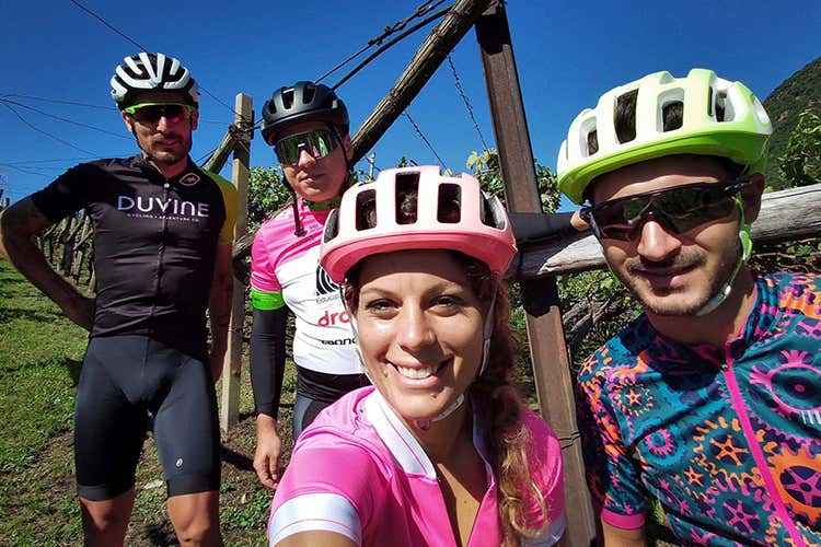 Scoprire il vino in biciclettaUn docufilm racconta l’Alto Adige Scoprire il vino in biciclettaUn docufilm racconta l’Alto Adige