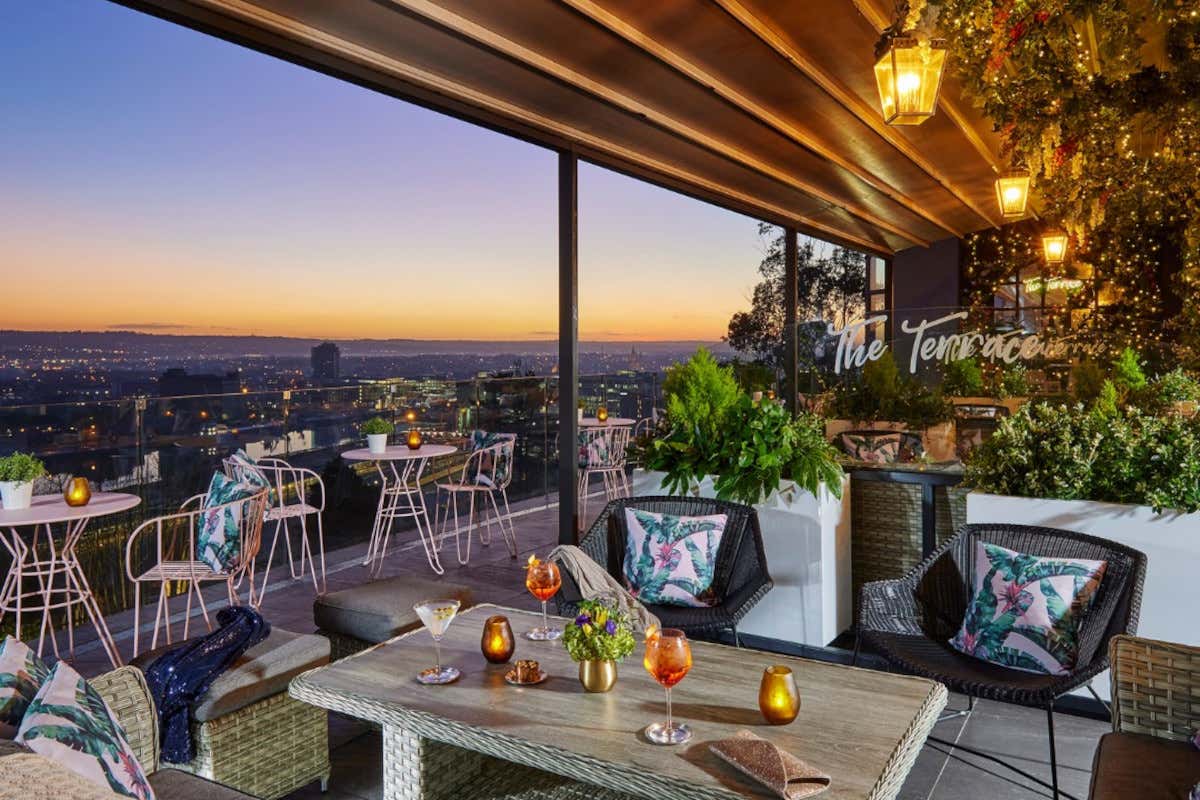 In Irlanda alle origini del whiskey: gli itinerari e le distillerie da non perdere