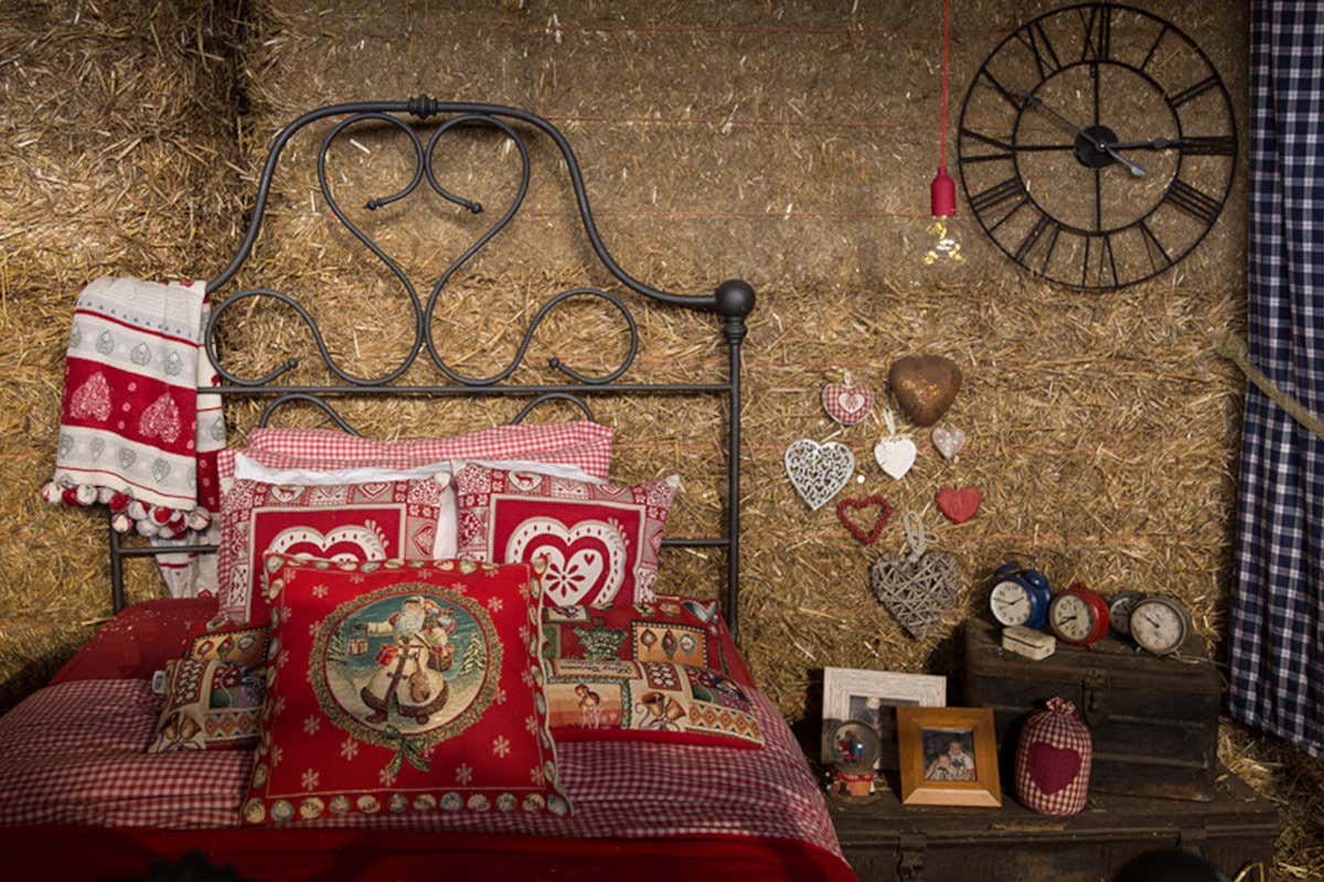 La Lapponia arriva in Brianza: all'Asinoteca il villaggio di Babbo Natale