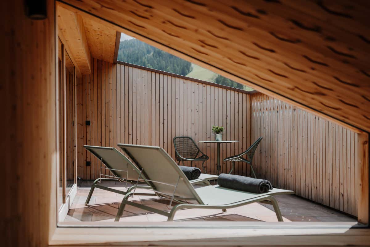 Da ex-panificio a rifugio montano di lusso: è Atto Suites & Cuisine