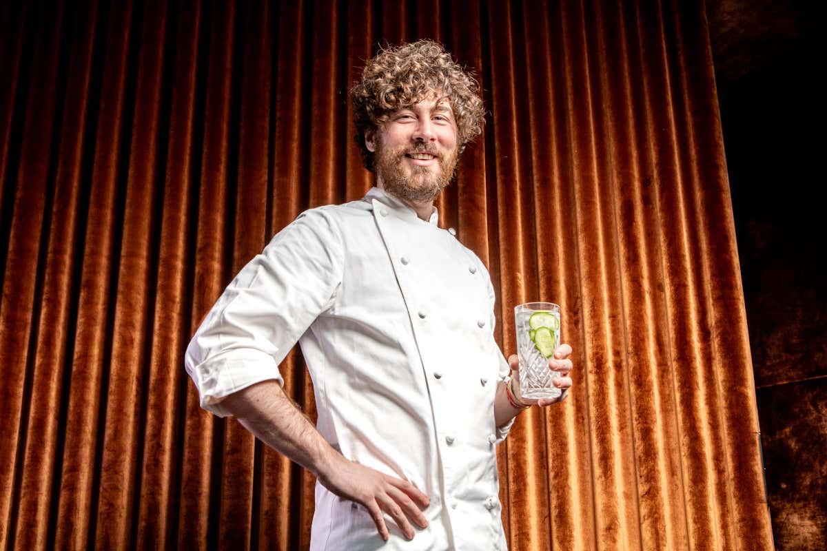 Stupire gli ospiti all’aperitivo delle feste? Segui il rito del cetriolo di Natale