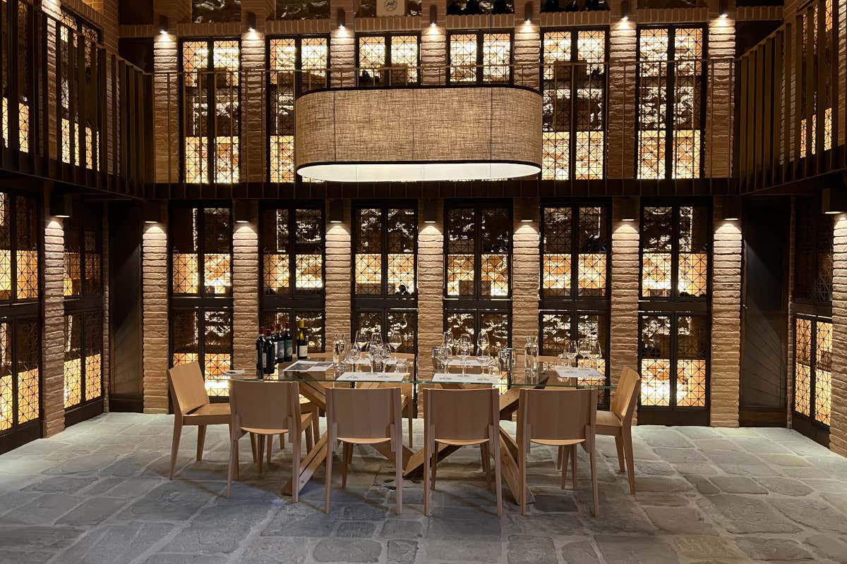 Nel Chianti Classico tra cantine storiche, borghi incantati e wine relais