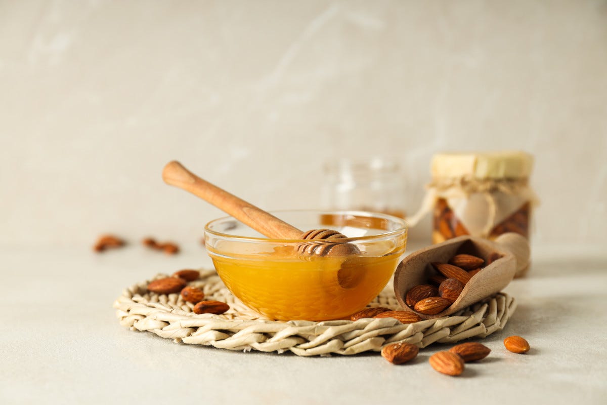 Miele in cucina: ecco come usarlo in ricette e abbinamenti