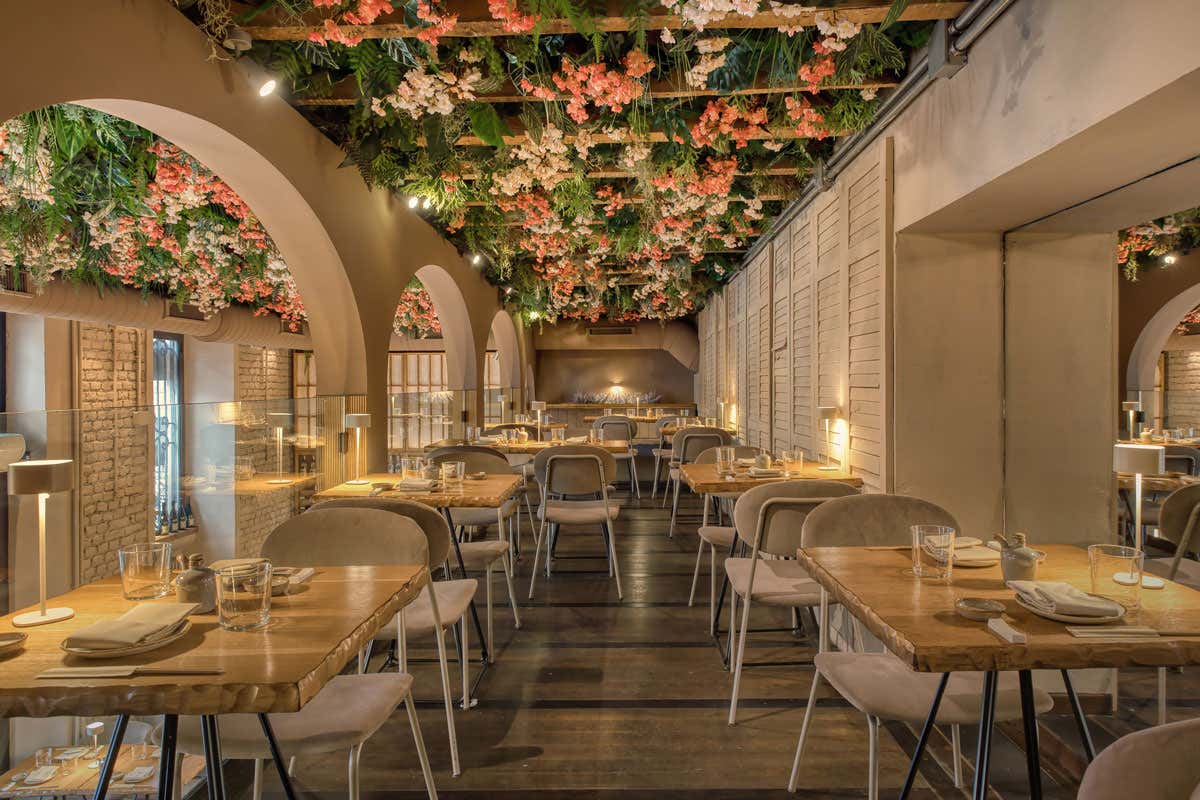 Sushi, robata e ospitalità giapponese: il concept di Katei a Milano Sushi, robata e ospitalità giapponese: il concept di Katei a Milano