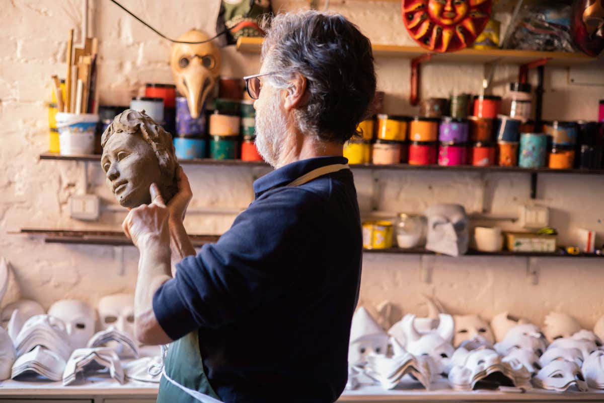 Alla scoperta delle botteghe artigiane di Milano, Venezia, Firenze e Roma