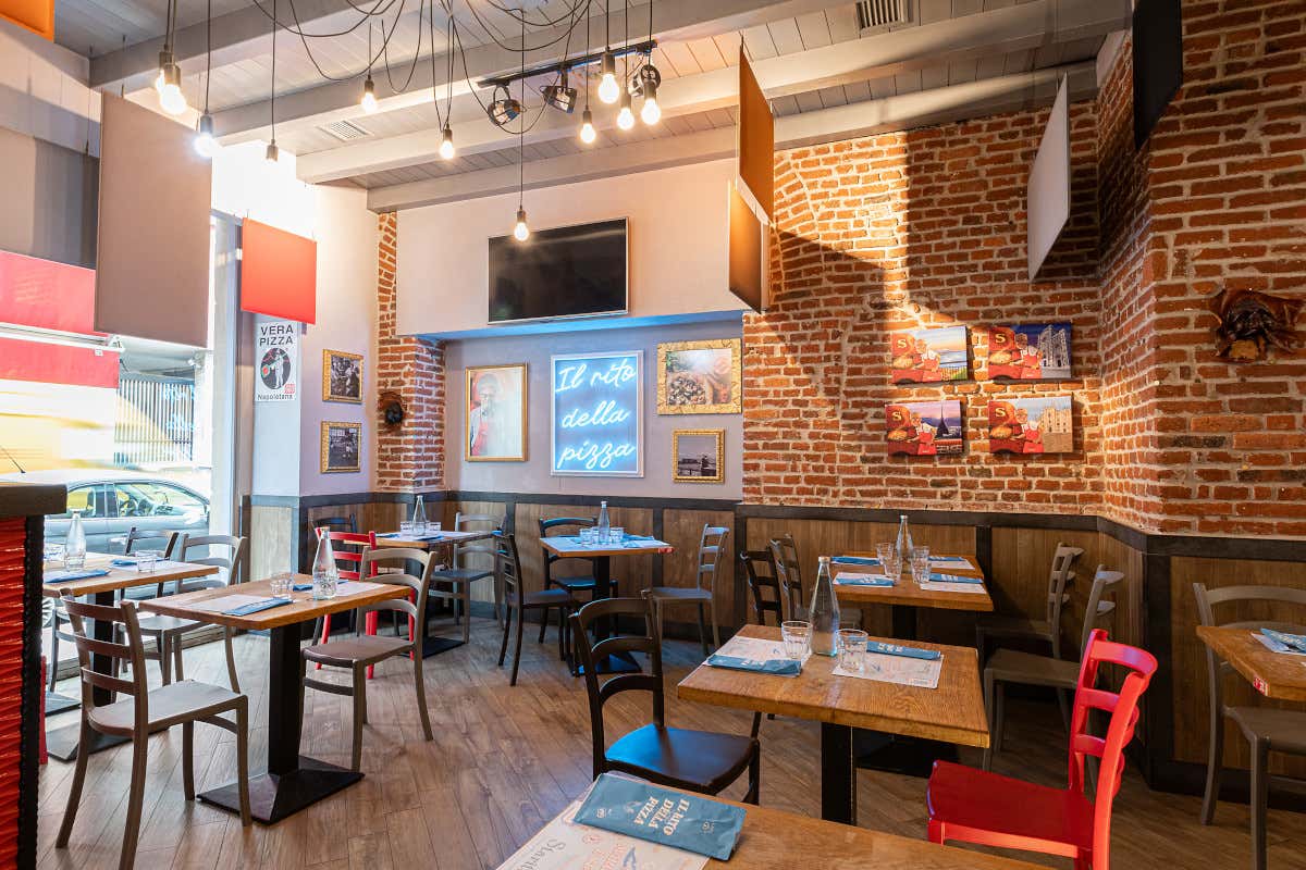 Ecco come è la pizzeria Starita a Milano