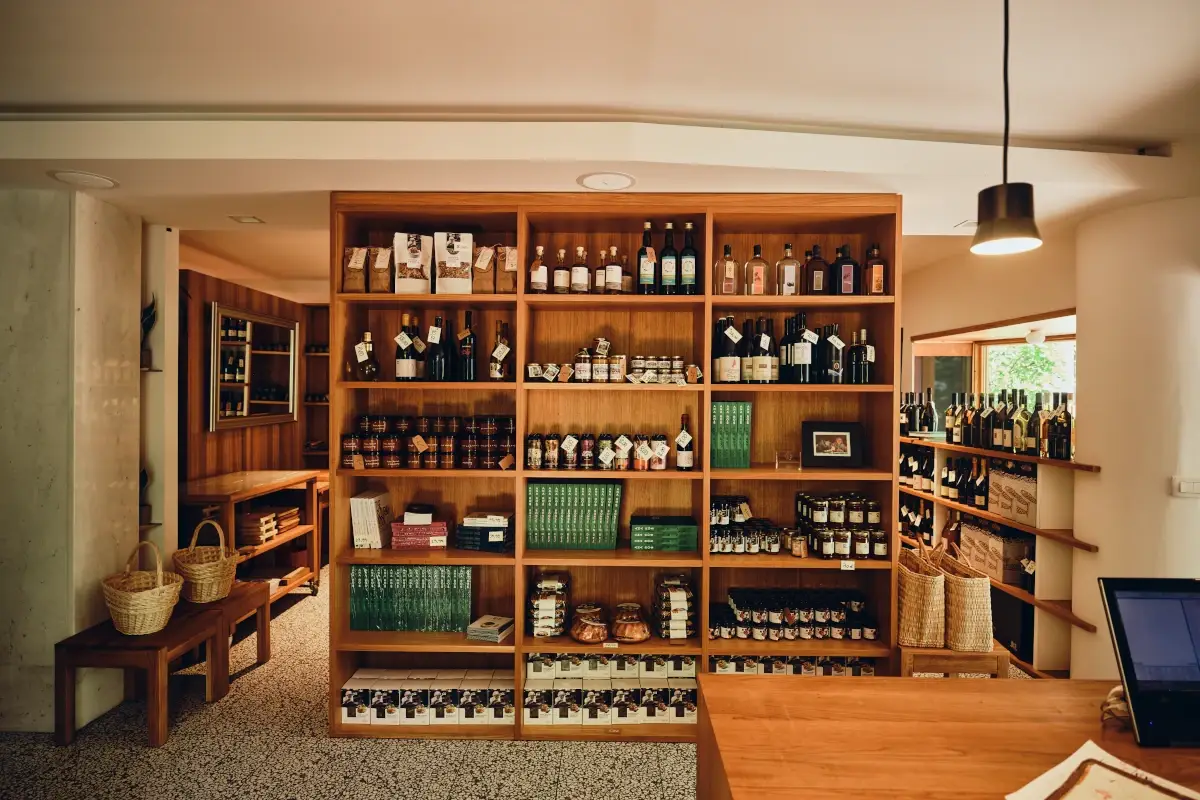 Lo shop. Foto: Foto Suzan Gabrijan Hi&scaron;a Franko, la Slovenia da due stelle Michelin