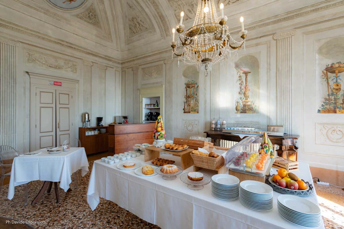 Oh che bel castello! A Monterado soggiorni da principi