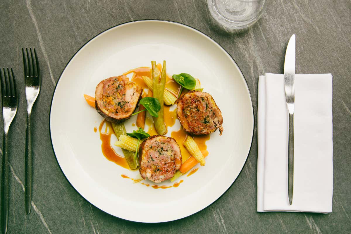 Il vero podio di Monza? Champagne e fagiano. Lo chef Fusaro racconta il Saint-Georges Premier Il vero podio di Monza? Champagne e fagiano. Lo chef Fusaro racconta il Saint-Georges Premier